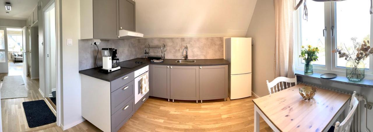 Apartamento 300 M Till Skrea Strand Och Naera Till Centrum Falkenberg Exterior foto